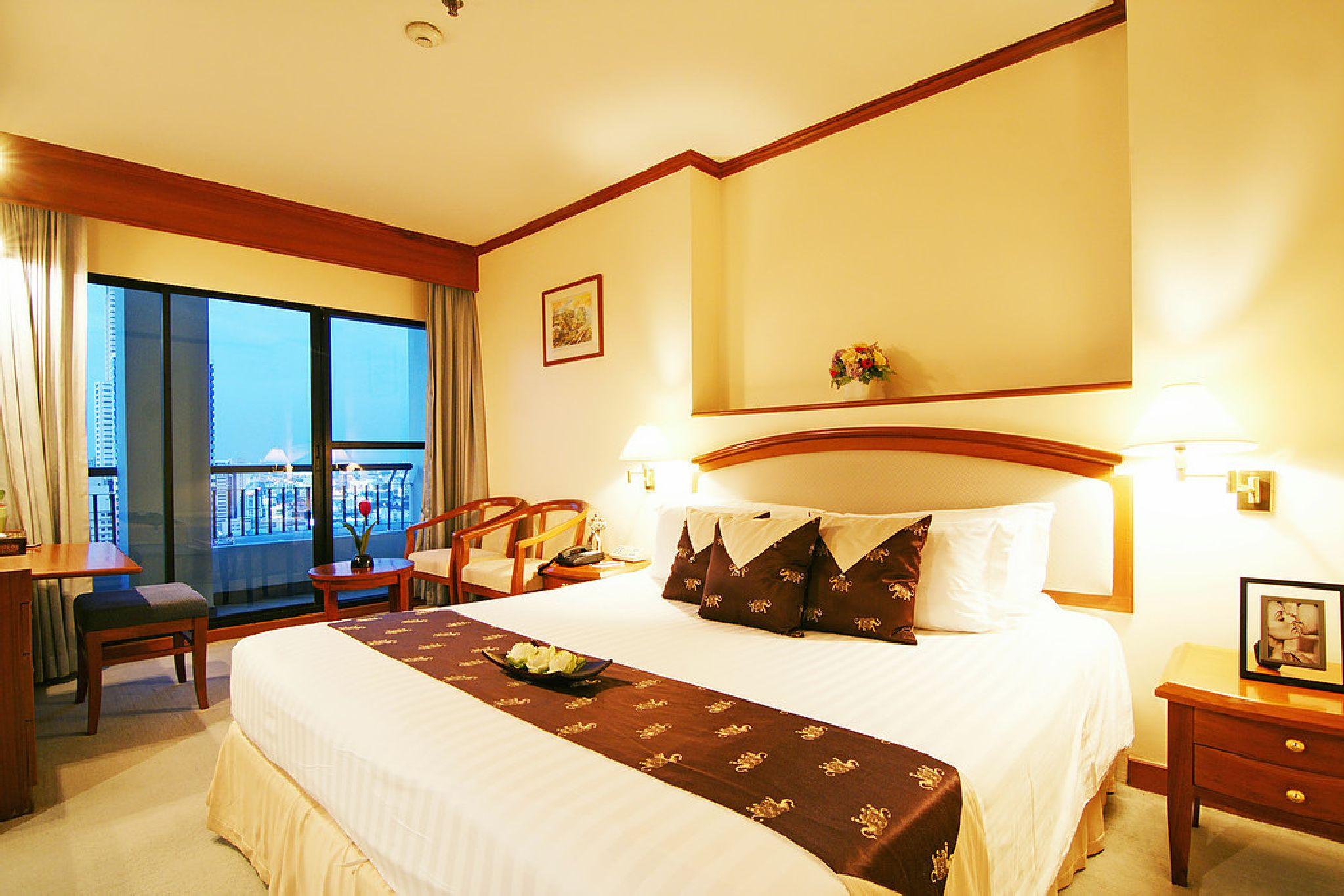 Grand Diamond Suites Hotel Bangkok Eksteriør billede